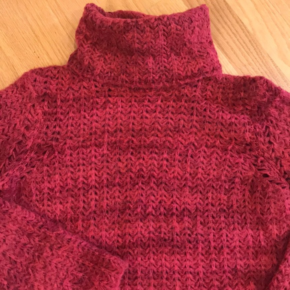 CALVIN KLEIN Red Turtleneck Sweater Sz M - Picture 3 of 5